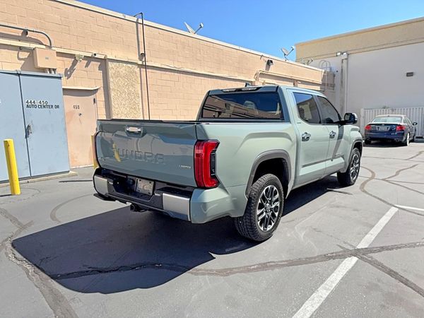 2024 TOYOTA TUNDRA