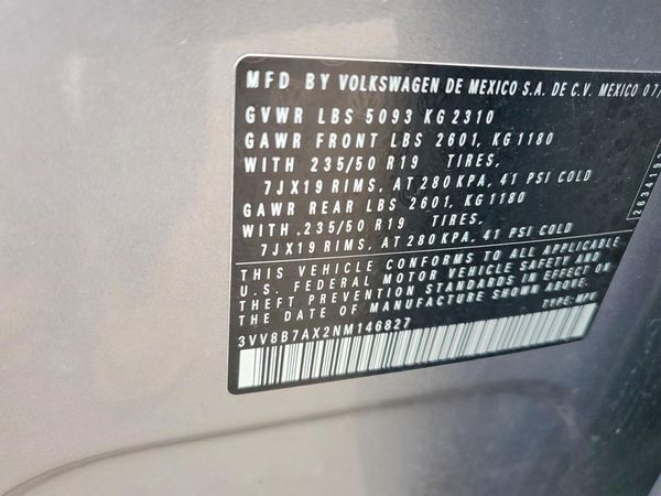 2022 VOLKSWAGEN TIGUAN 4Motion SE R-Line Black