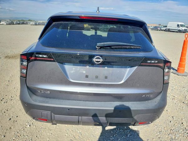 2025 NISSAN KICKS