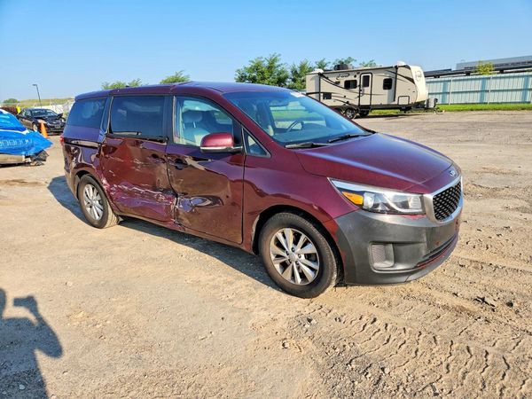 2017 KIA SEDONA LX