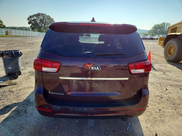 2017 KIA SEDONA LX