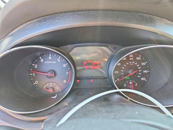 2017 KIA SEDONA LX