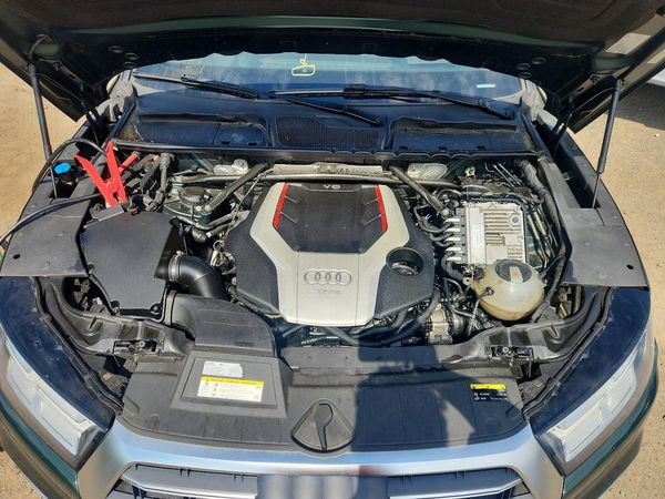 2018 AUDI SQ5 quattro Prestige