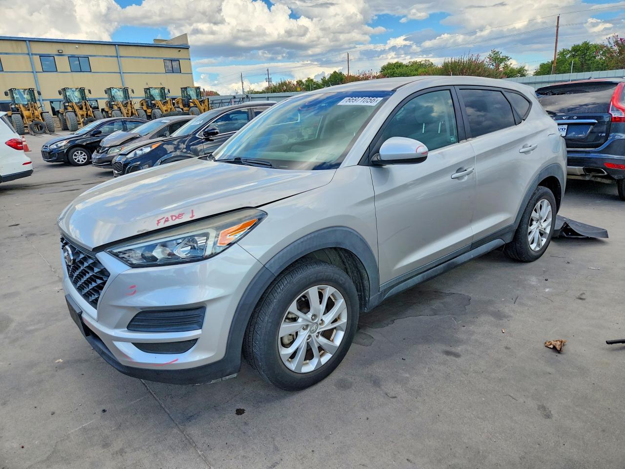 2020 HYUNDAI TUCSON SE