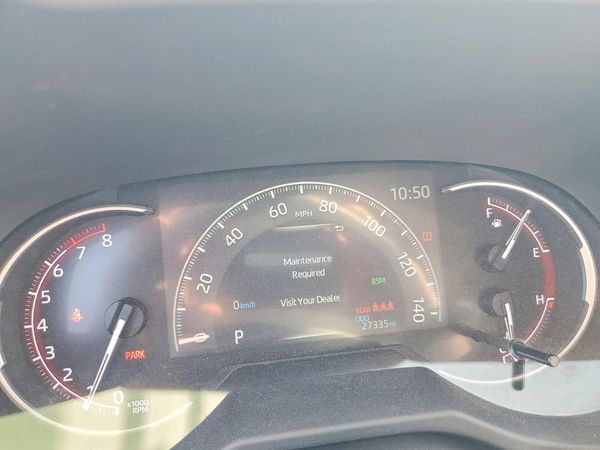 2023 TOYOTA RAV4 XLE