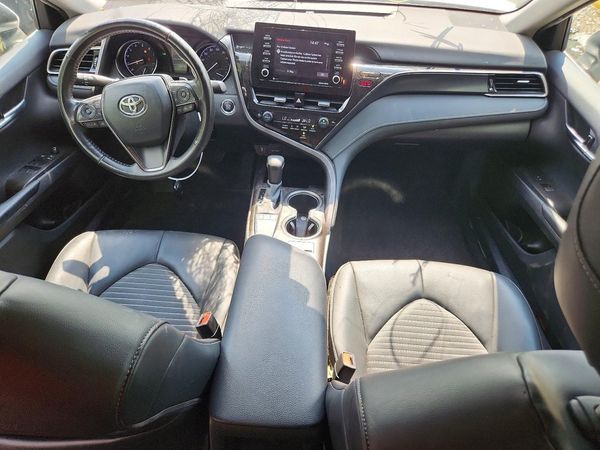 2024 TOYOTA CAMRY