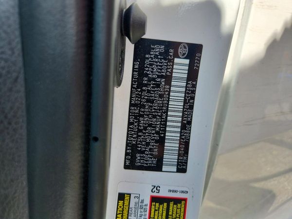 2024 TOYOTA CAMRY