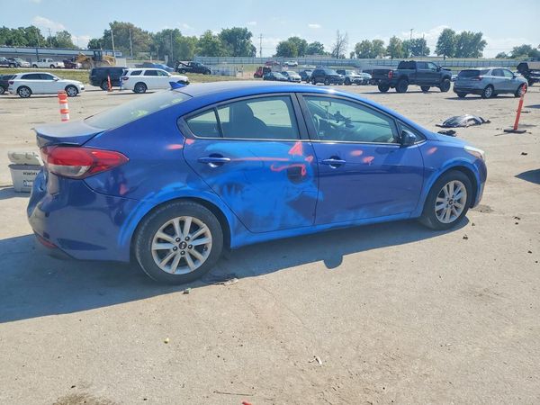 2017 KIA FORTE