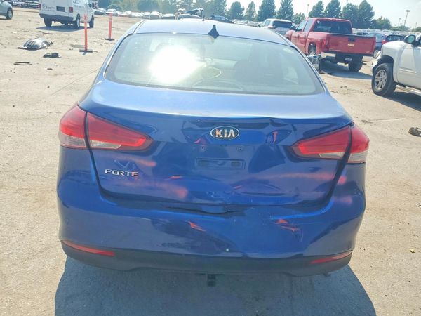 2017 KIA FORTE