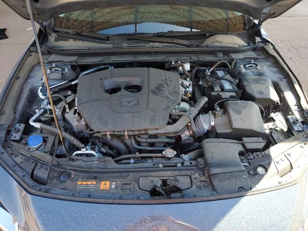 2024 MAZDA 3 Preferred Package — Engine bay