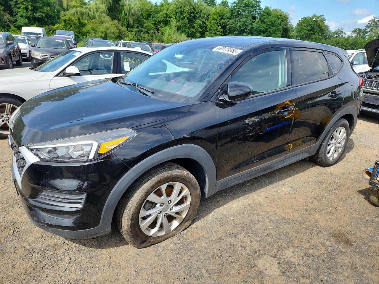 2020 HYUNDAI TUCSON SE — Front 3/4