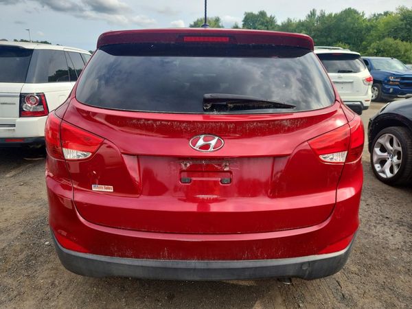 2015 HYUNDAI TUCSON GL (Middle-Low)