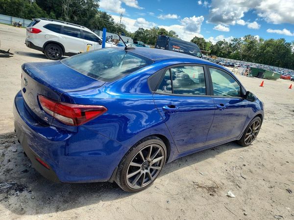 2020 KIA RIO