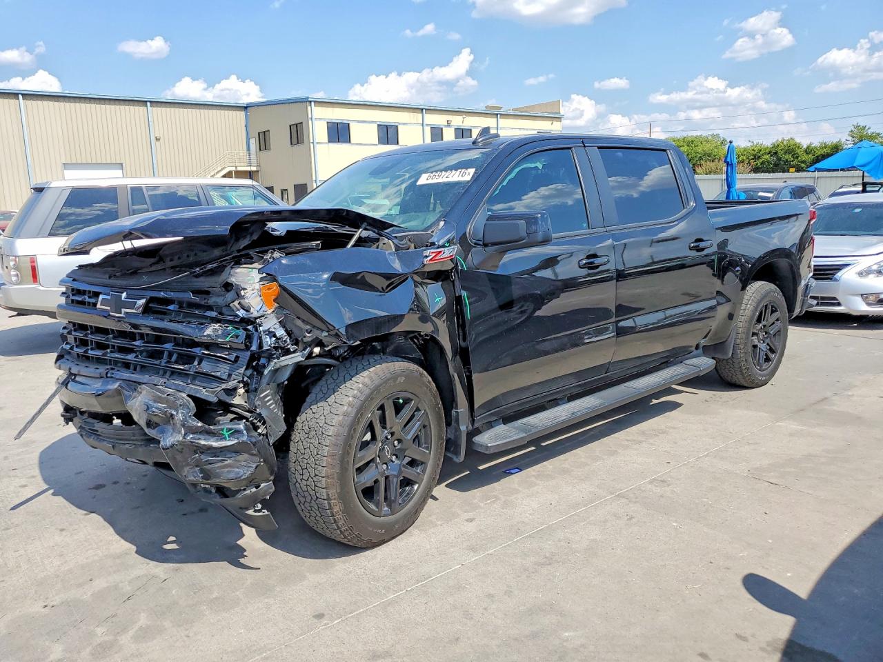 2024 CHEVROLET SILVERADO RST — Front 3/4
