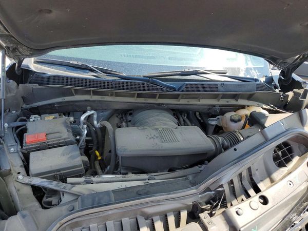 2024 CHEVROLET SILVERADO RST — Engine bay