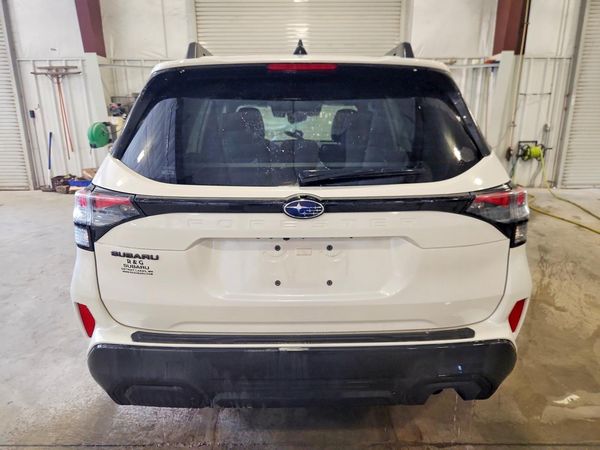 2025 SUBARU FORESTER Premium Base