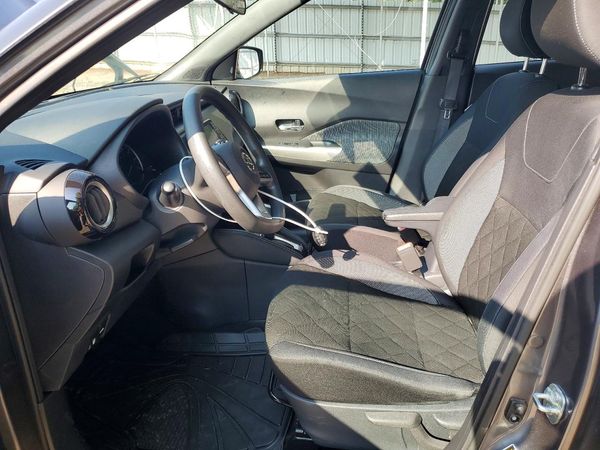 2020 NISSAN KICKS