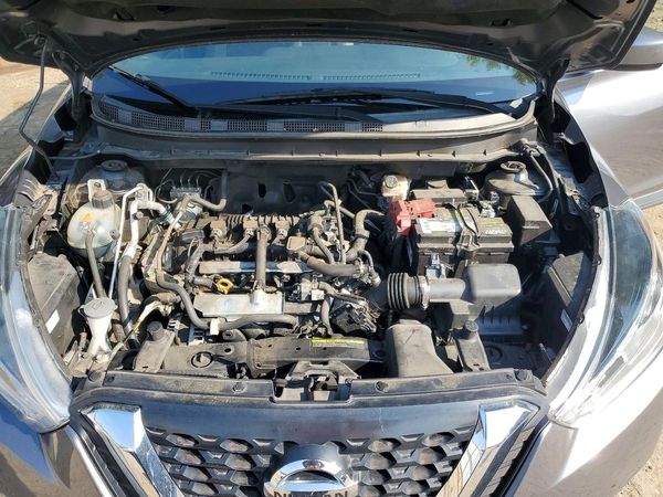 2020 NISSAN KICKS