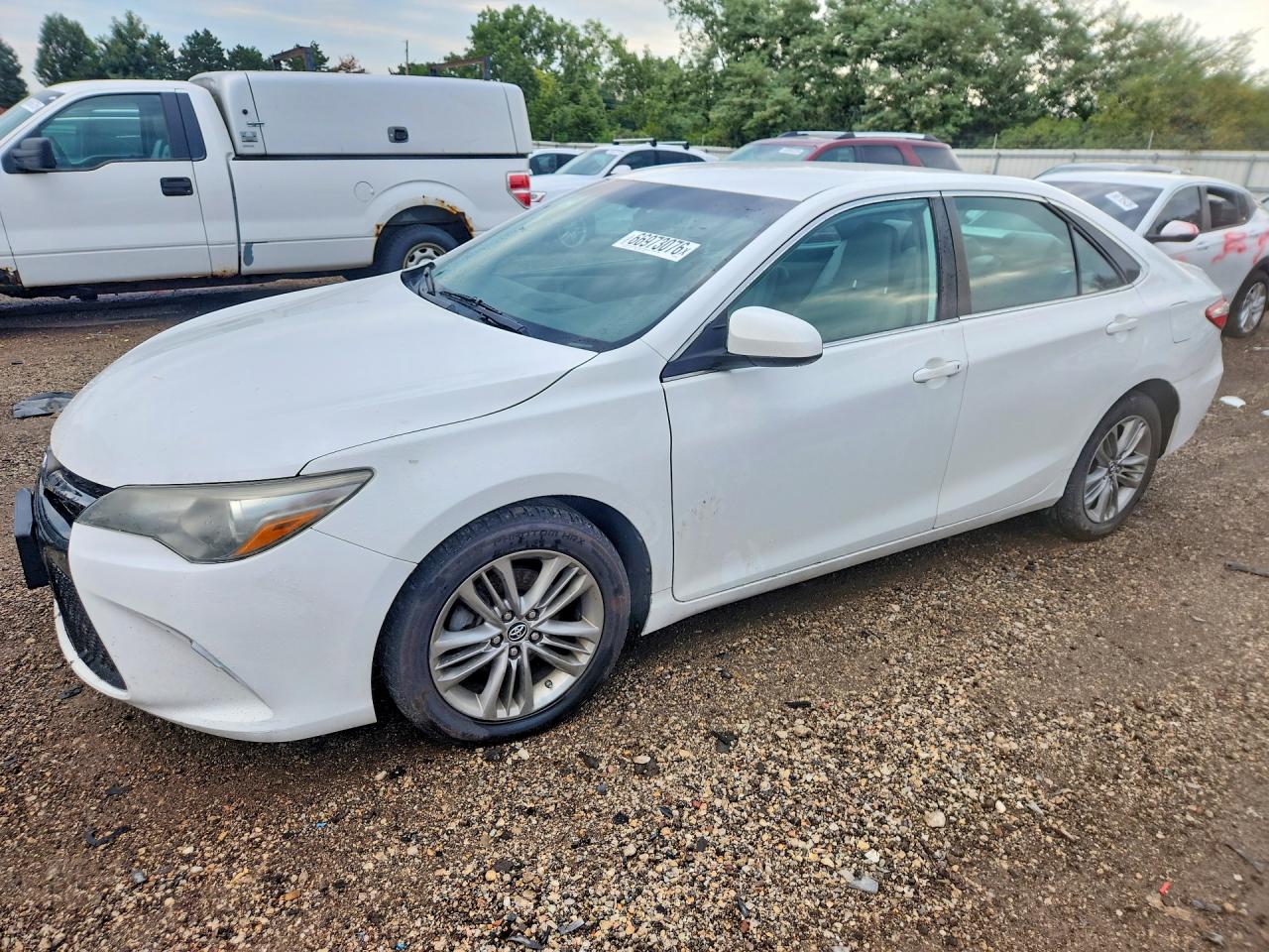 2016 TOYOTA CAMRY
