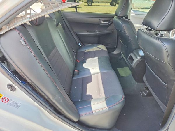 2016 TOYOTA CAMRY