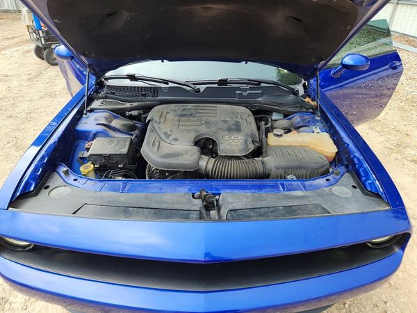 2018 DODGE CHALLENGER SXT
