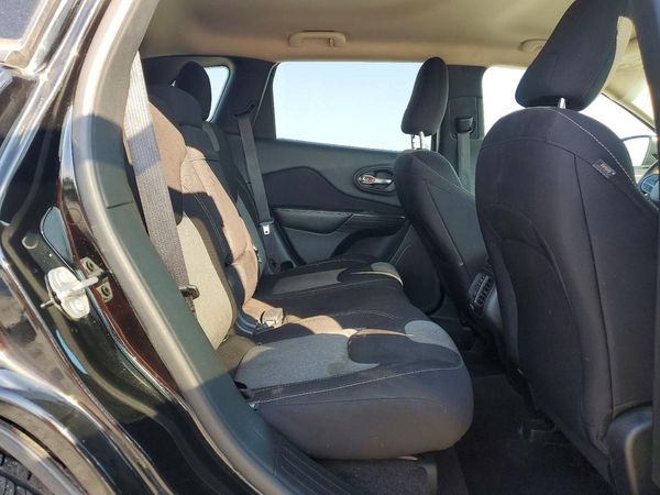 2017 JEEP CHEROKEE Sport
