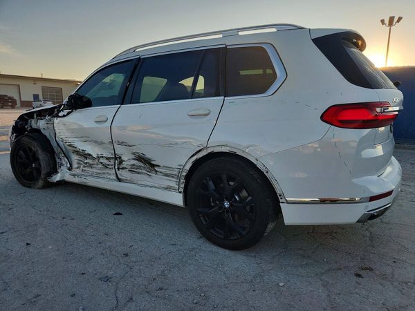 2022 BMW X7 xDrive40i