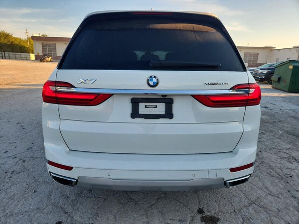 2022 BMW X7 xDrive40i