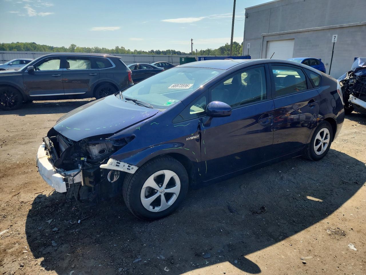 2015 TOYOTA PRIUS