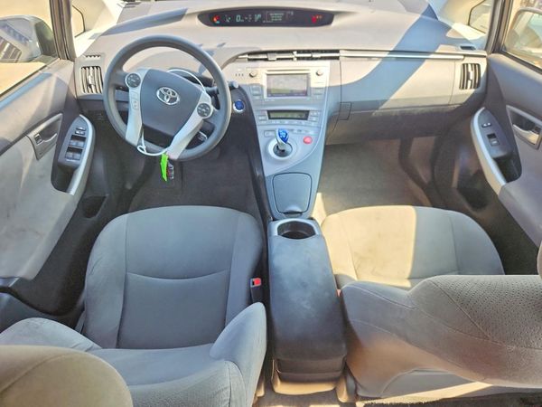 2015 TOYOTA PRIUS