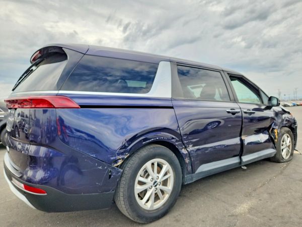 2022 KIA CARNIVAL