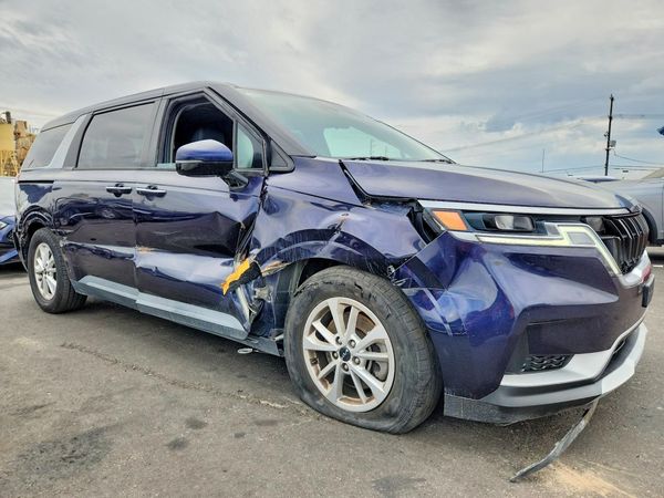 2022 KIA CARNIVAL