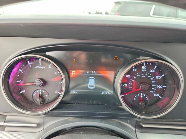 2022 KIA CARNIVAL