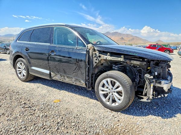 2018 AUDI Q7
