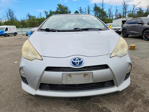 2012 TOYOTA PRIUS