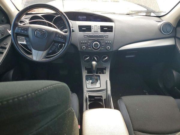 2012 MAZDA MAZDA3 Touring/GS