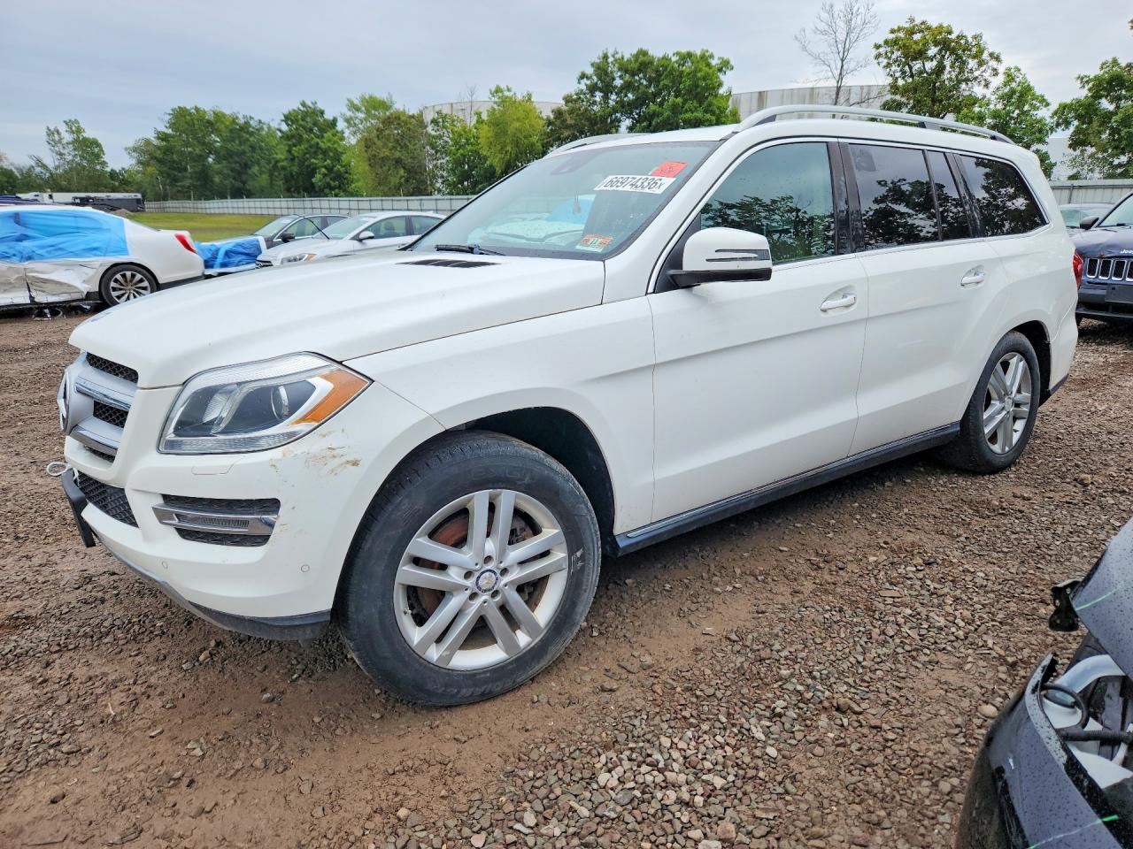 2014 MERCEDES-BENZ GL-CLASS GL450 4MATIC — Front 3/4