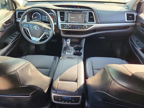 2016 TOYOTA HIGHLANDER Base/Hybrid