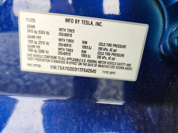 2026 TESLA MODEL Y