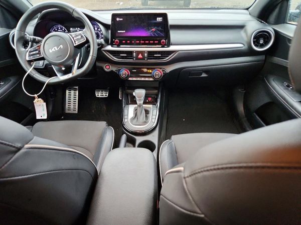 2022 KIA FORTE GT Line