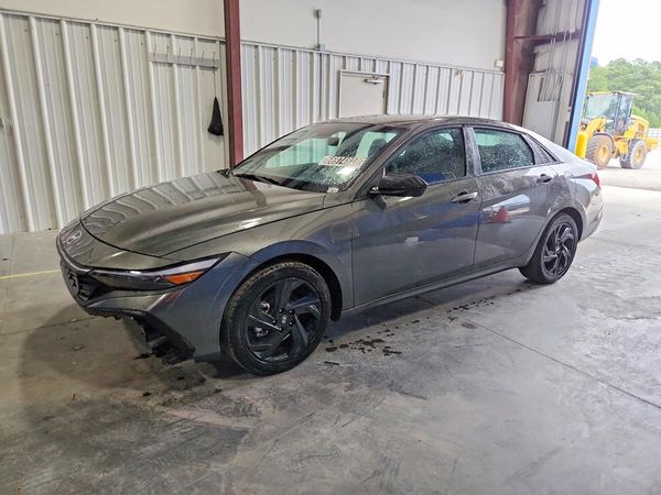2026 HYUNDAI ELANTRA