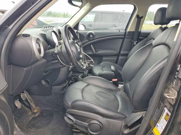 2012 MINI COOPER
