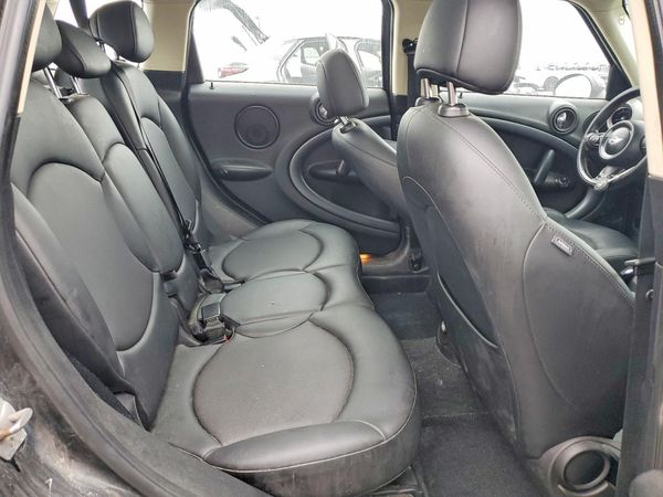 2012 MINI COOPER