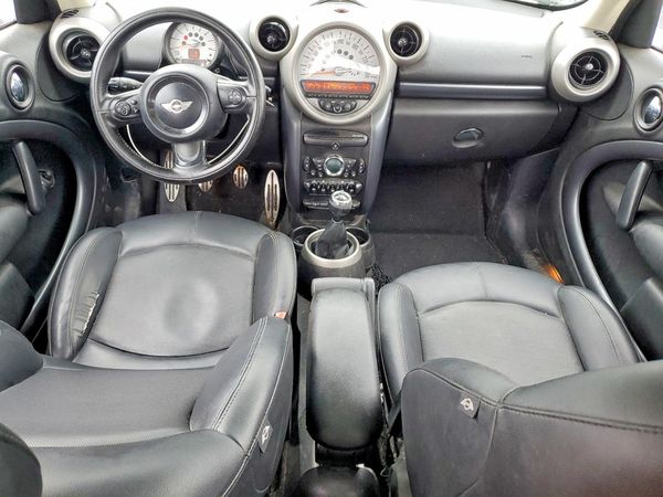 2012 MINI COOPER