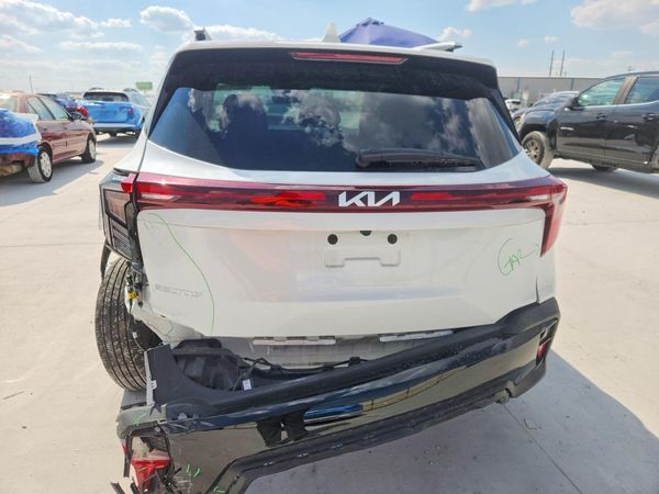 2025 KIA SELTOS S, X-Line