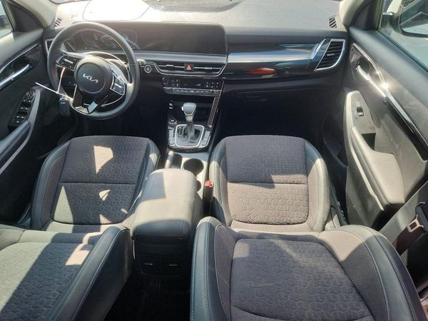 2025 KIA SELTOS S, X-Line