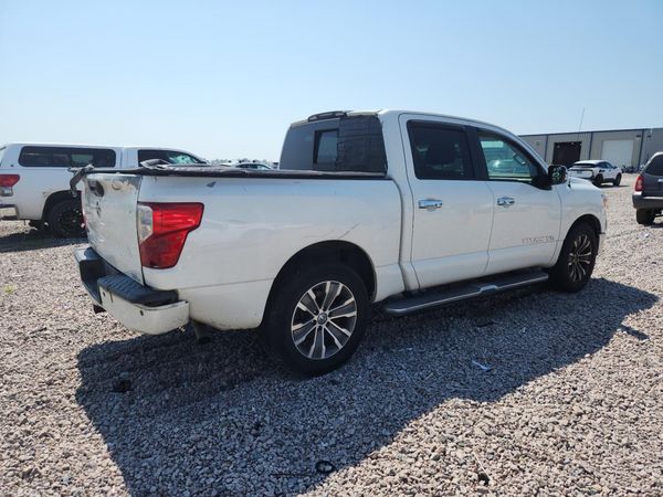 2018 NISSAN TITAN