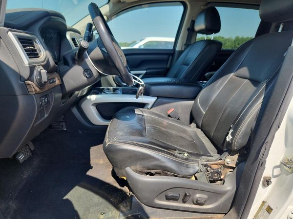 2018 NISSAN TITAN