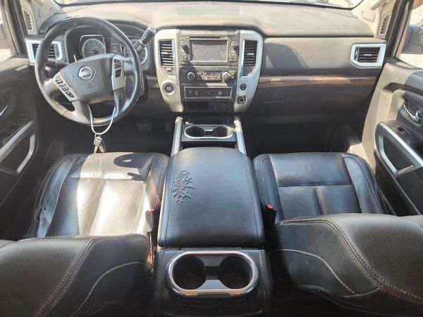 2018 NISSAN TITAN