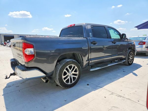 2017 TOYOTA TUNDRA SR5